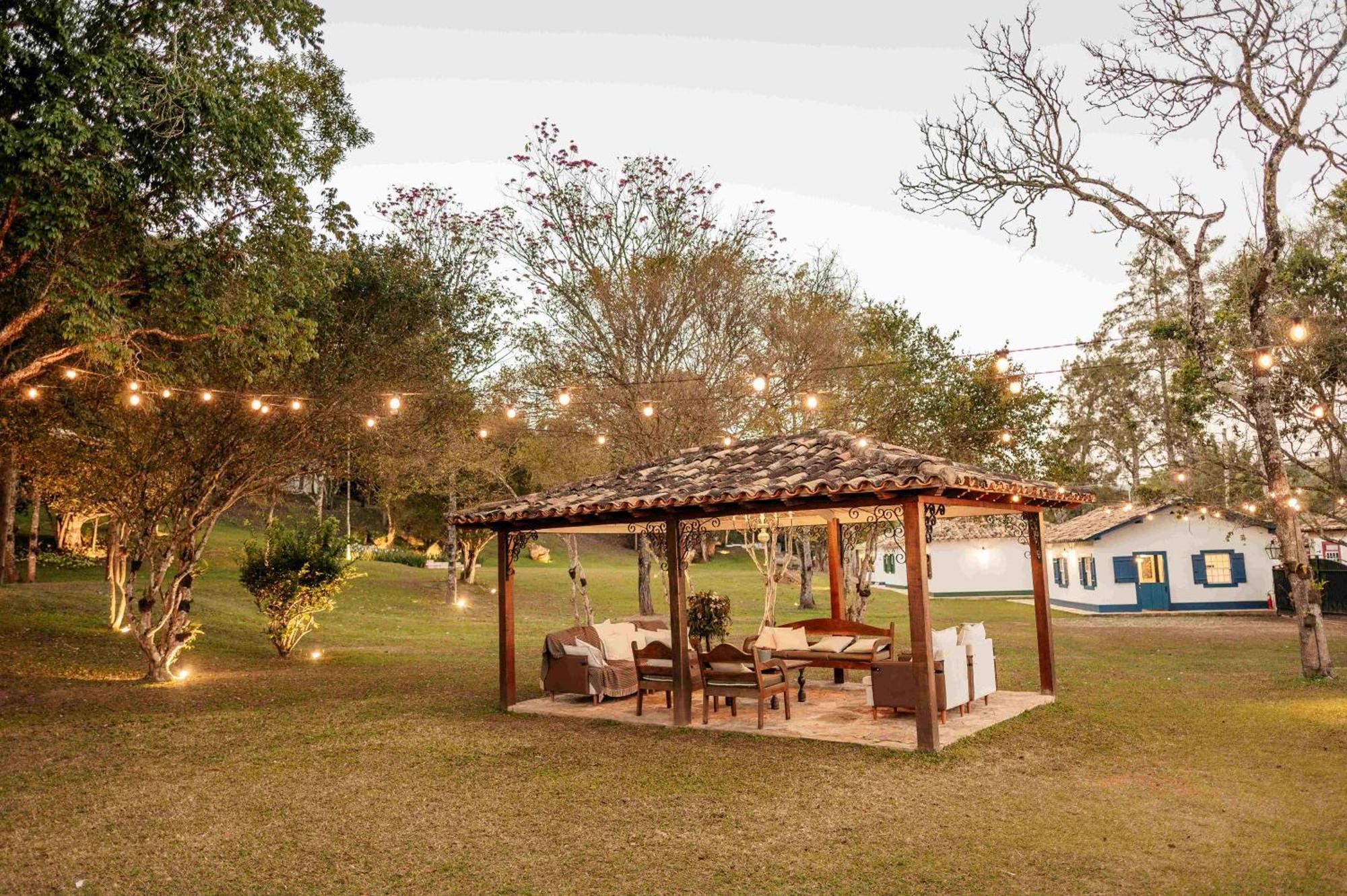 Pousada Boutique Villa Chafariz ทีราเดนเจส ภายนอก รูปภาพ